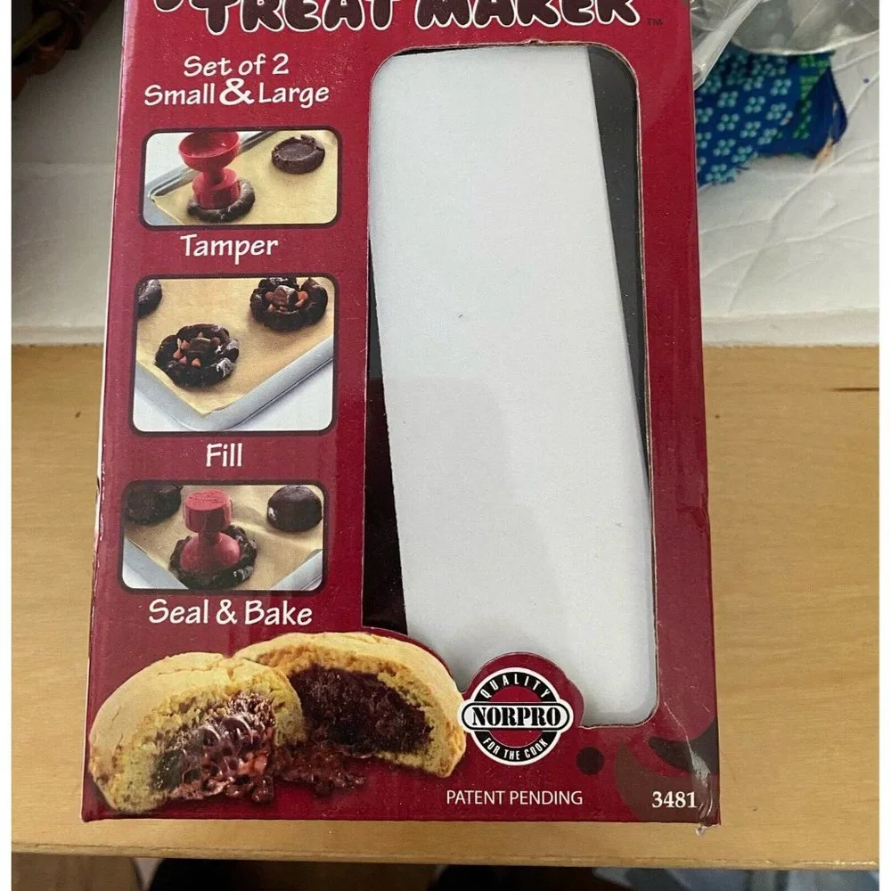 Norpro Ooey Gooey Stuffed Cookie Cutter Treat Bon Bon‎ Candy Maker Set of 2 NIB